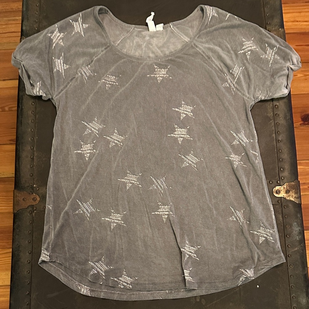 Cable & Gauge Gray Top